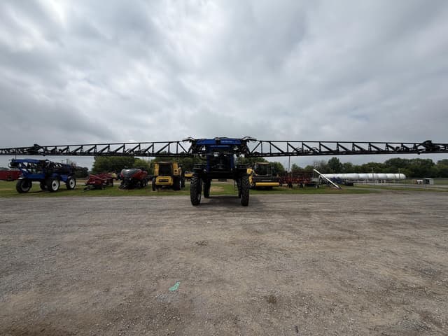 Image of New Holland SP410F equipment image 1