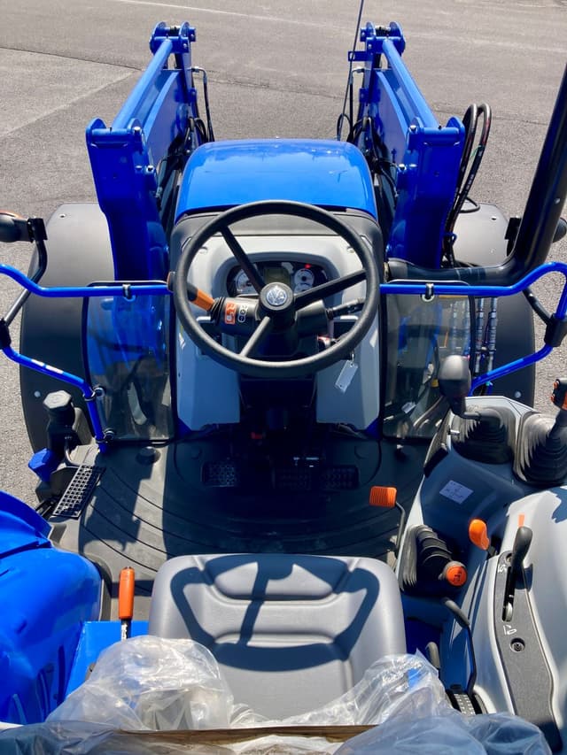 Image of New Holland T5.120 equipment image 3