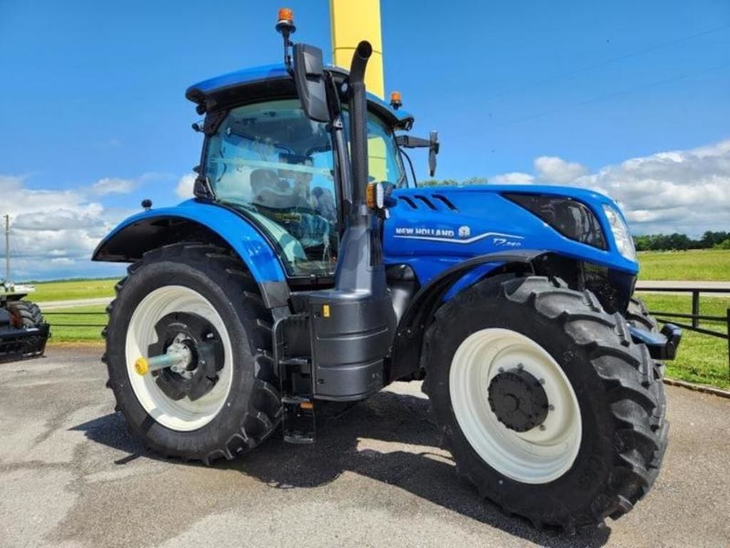 2025 New Holland T7.260 Equipment Image0
