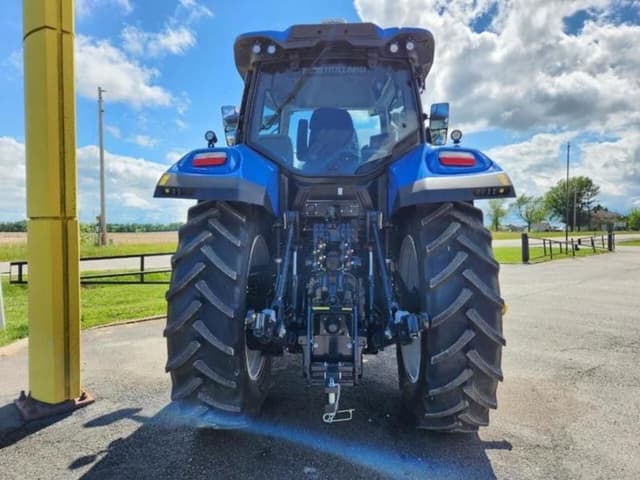 Image of New Holland T7.260 equipment image 1