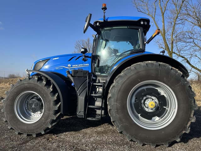Image of New Holland T7.340HD equipment image 1