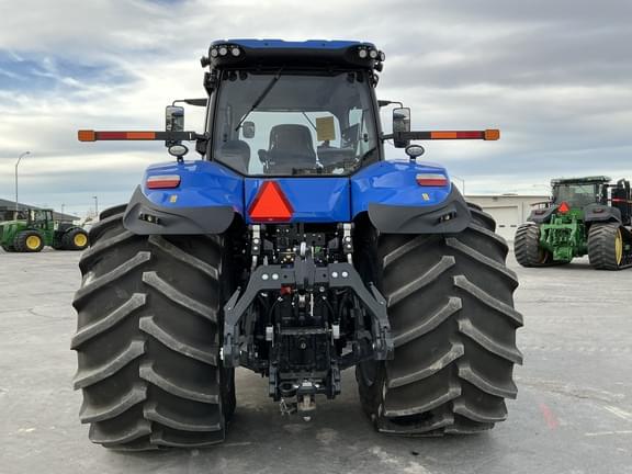 Image of New Holland T8.355 equipment image 3
