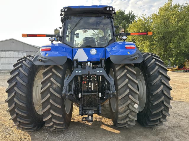 Image of New Holland T8.385 equipment image 3