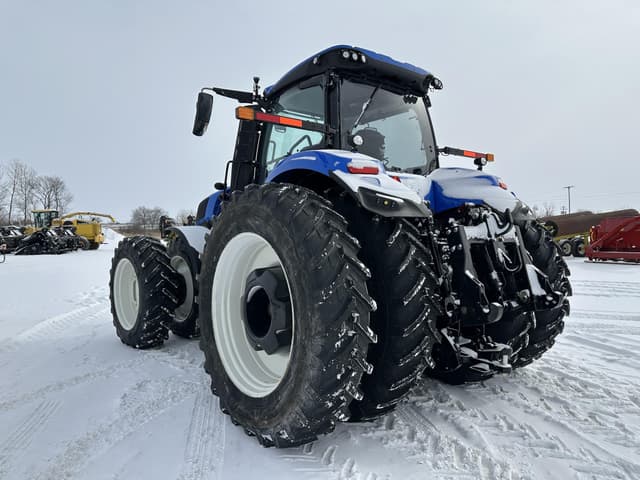 Image of New Holland T8.440 equipment image 2