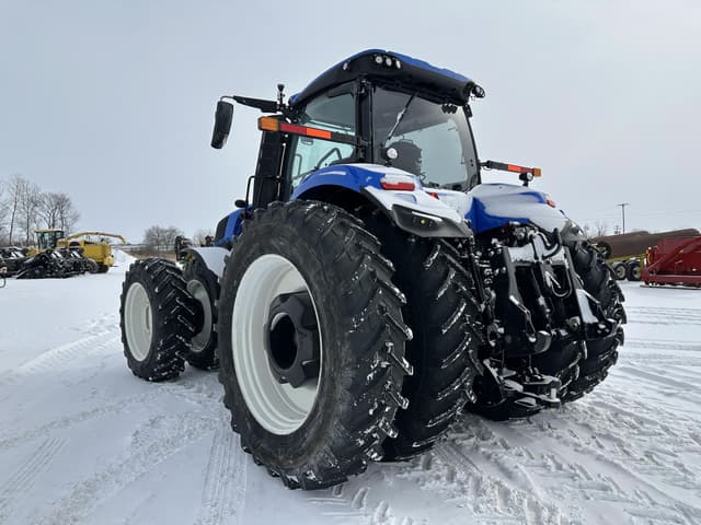 Image of New Holland T8.440 equipment image 2