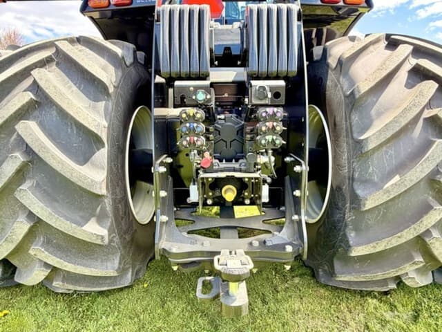 Image of New Holland T9.580 Smarttrax equipment image 4