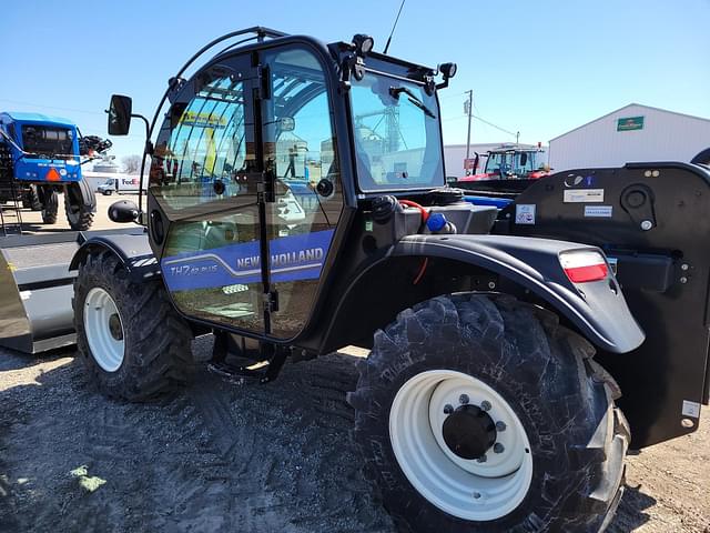 Image of New Holland TH7.42 Plus equipment image 1