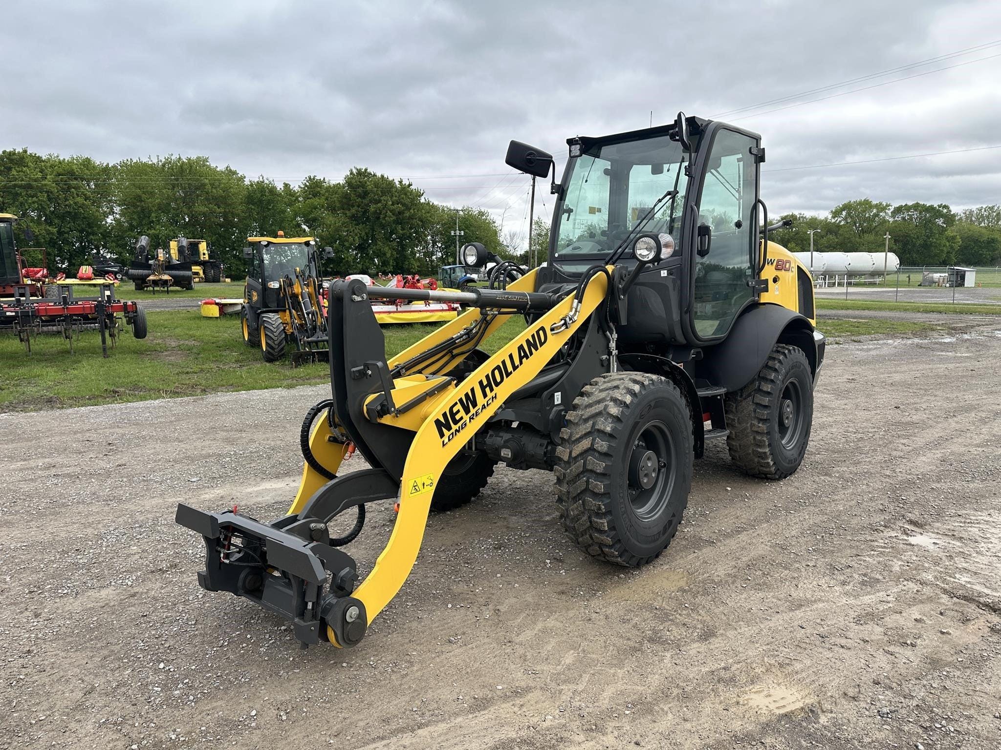 Main image New Holland W80C HS