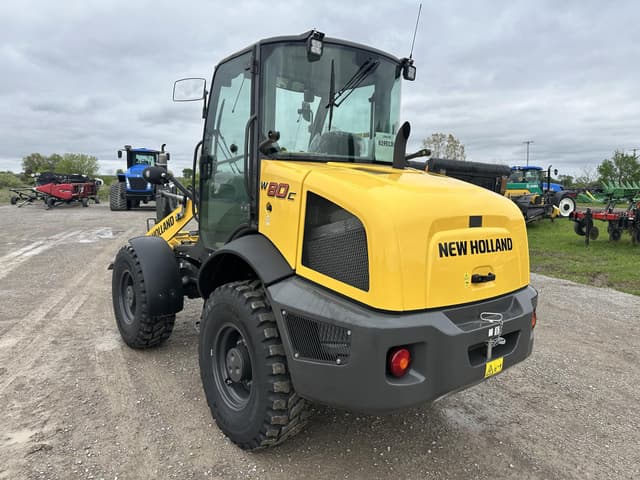 Image of New Holland W80C HS equipment image 2