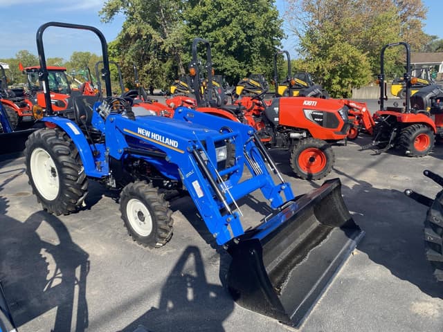 Image of New Holland Workmaster 25 equipment image 1