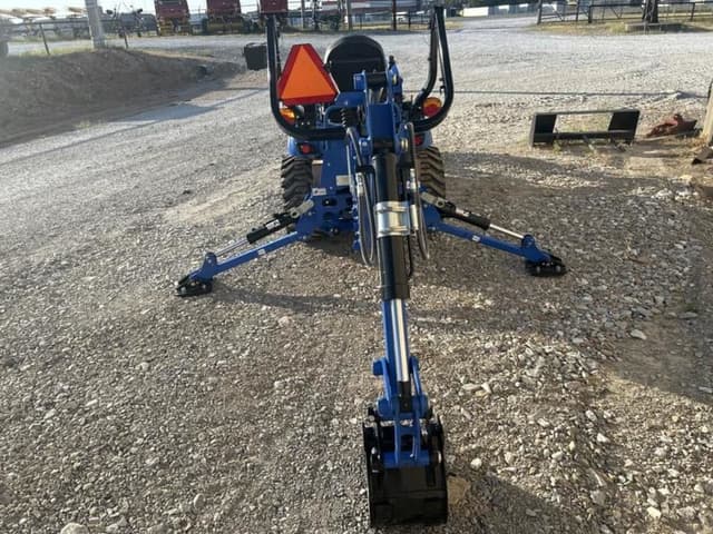 Image of New Holland Workmaster 25 equipment image 3