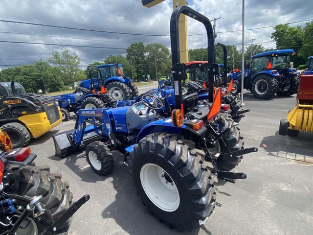 Image of New Holland Workmaster 25 equipment image 3