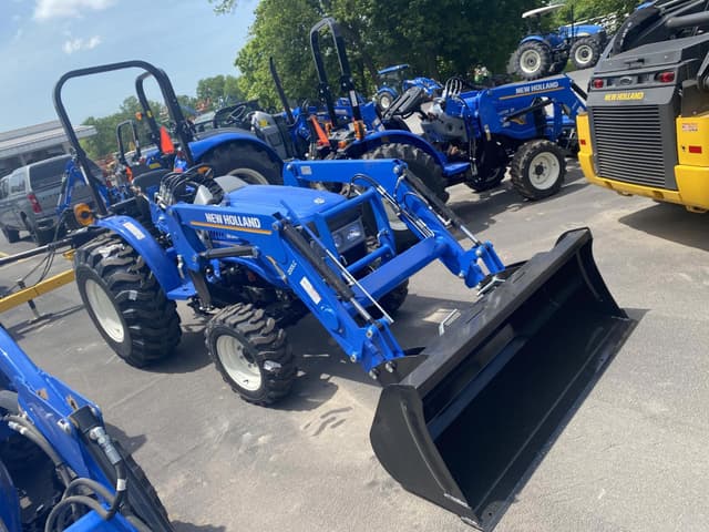 Image of New Holland Workmaster 25 equipment image 1