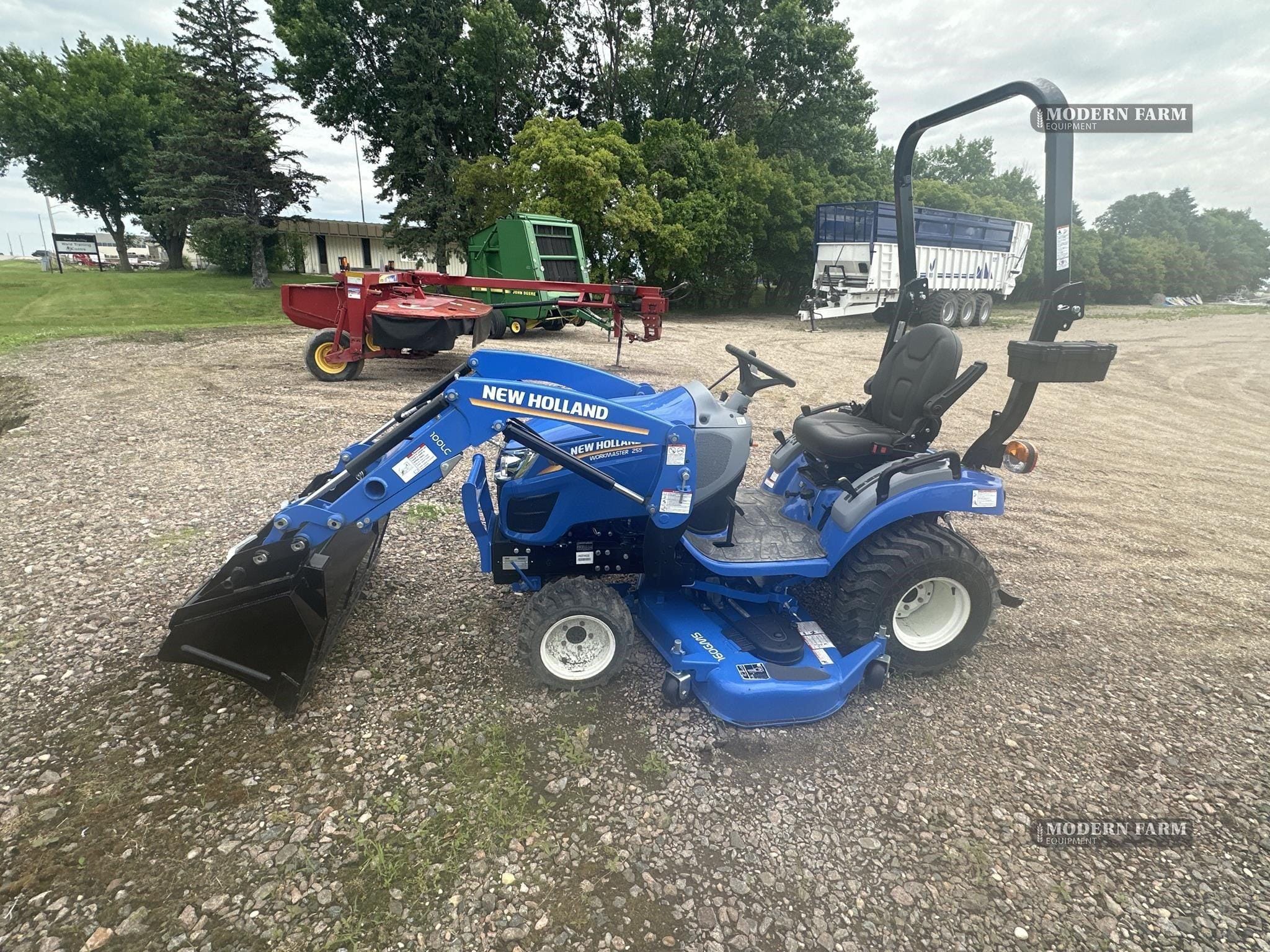 2025 New Holland Workmaster 25S Equipment Image0