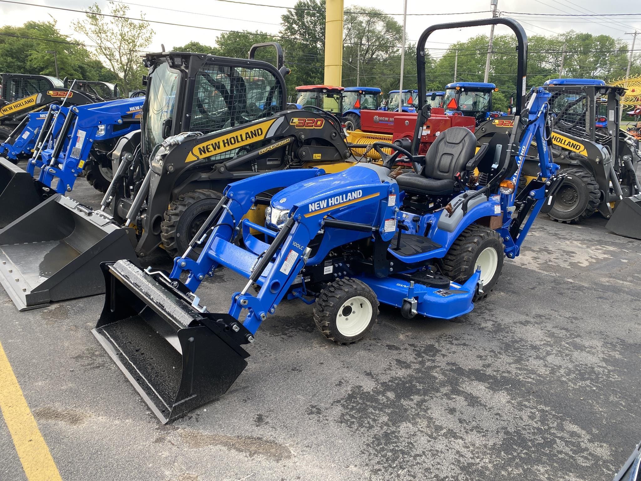 2025 New Holland Workmaster 25S Equipment Image0