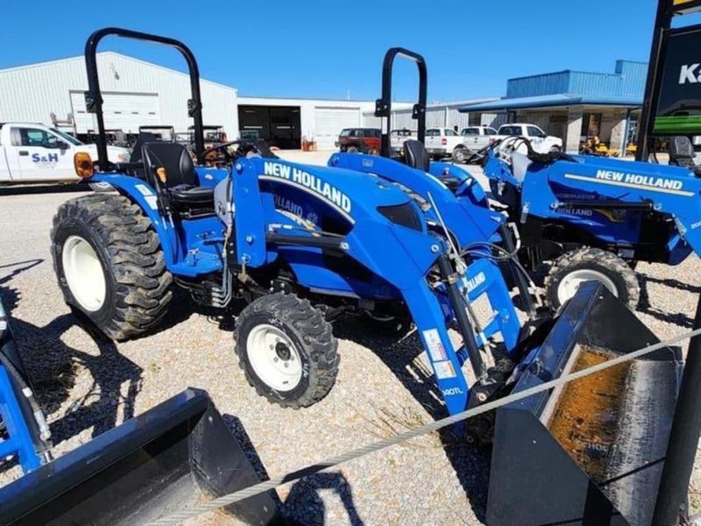 Image of New Holland Workmaster 35 Primary Image