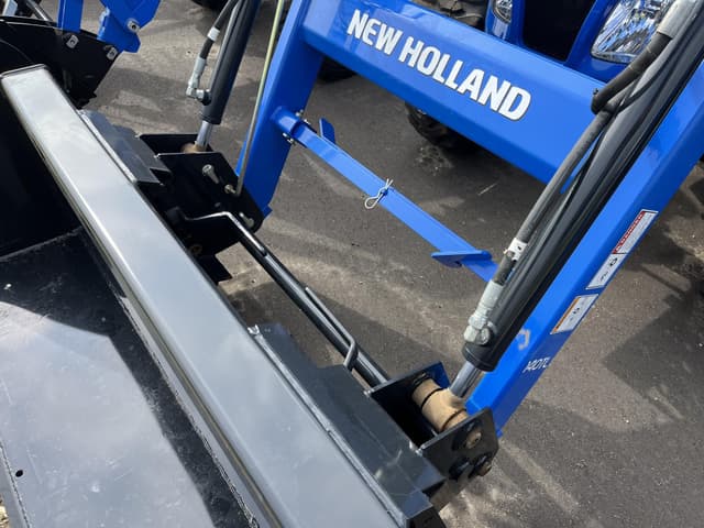 Image of New Holland Workmaster 35 equipment image 1