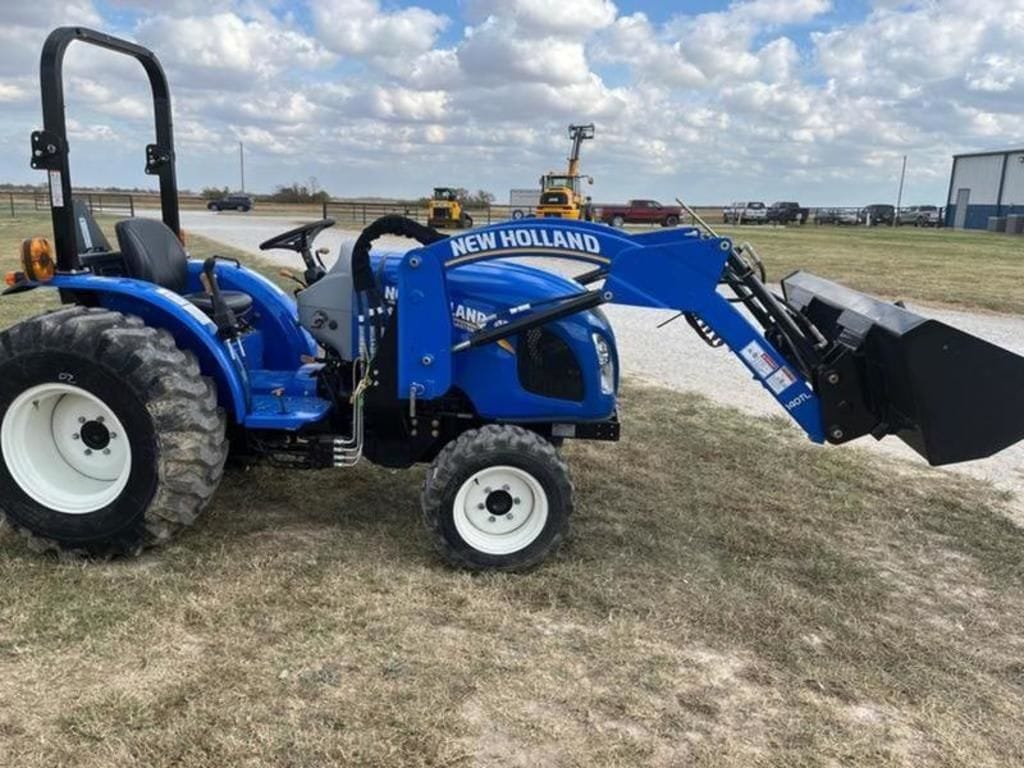 2025 New Holland Workmaster 35 Equipment Image0