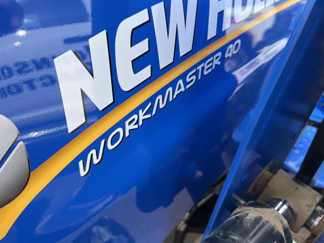 Image of New Holland Workmaster 40 equipment image 4