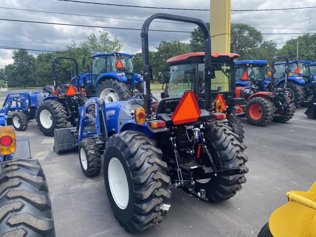 Image of New Holland Workmaster 40 equipment image 3