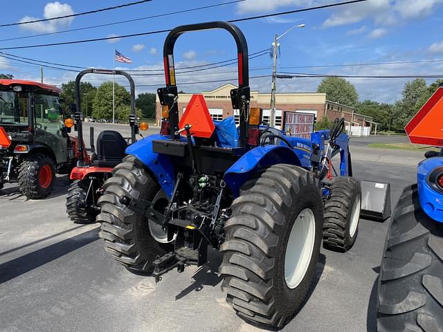 Image of New Holland Workmaster 60 equipment image 2