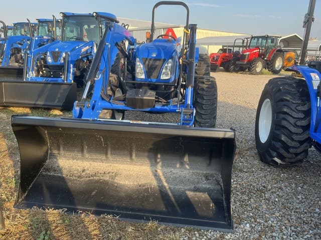 Image of New Holland Workmaster 70 equipment image 2
