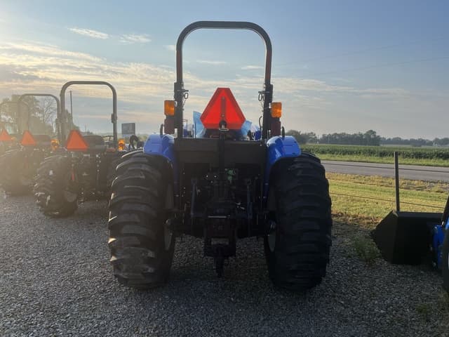 Image of New Holland Workmaster 70 equipment image 1