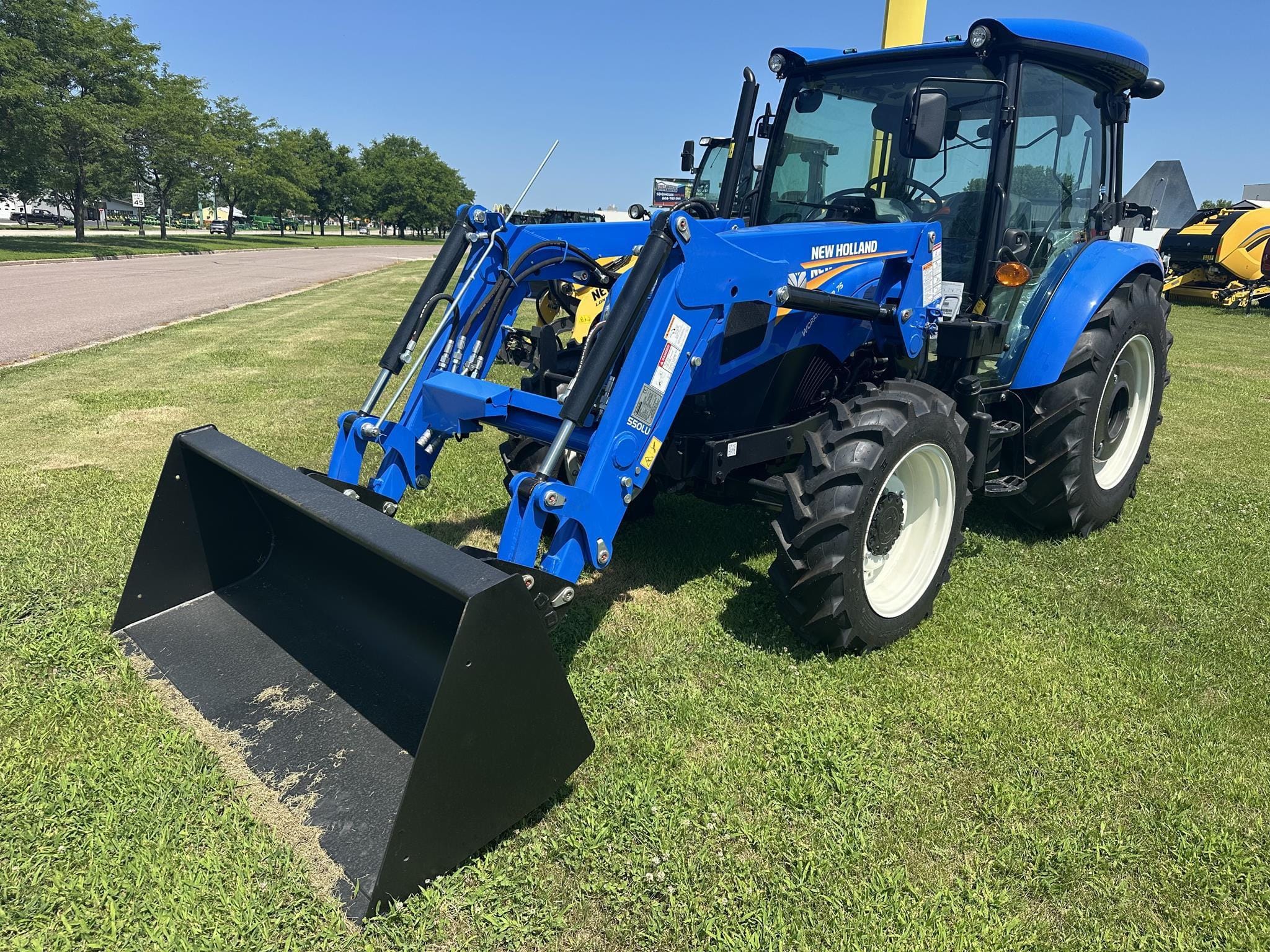 2025 New Holland Workmaster 75 Equipment Image0