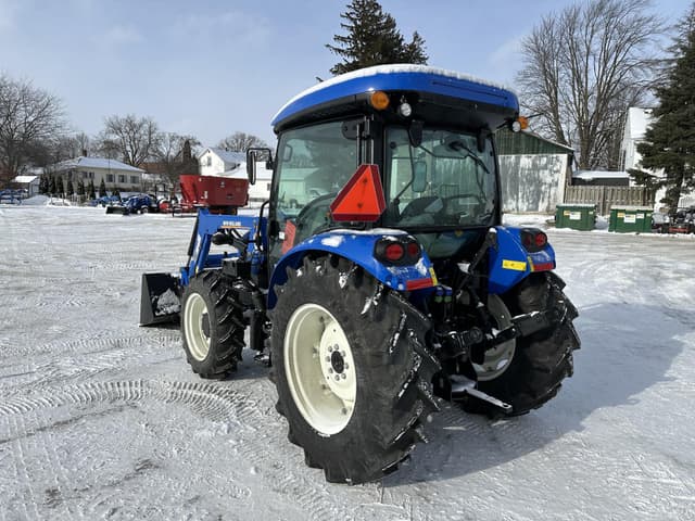 Image of New Holland Workmaster 75 equipment image 2