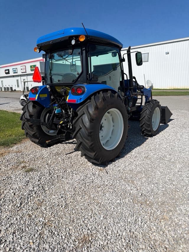 Image of New Holland Workmaster 75 equipment image 2