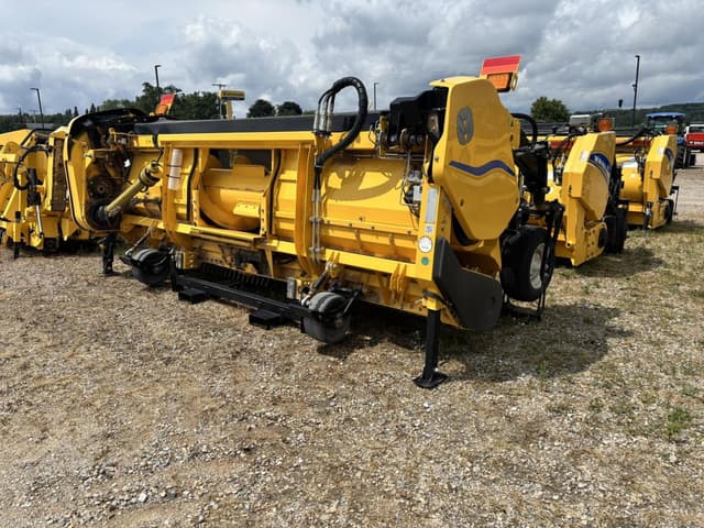Image of New Holland WP400 equipment image 4