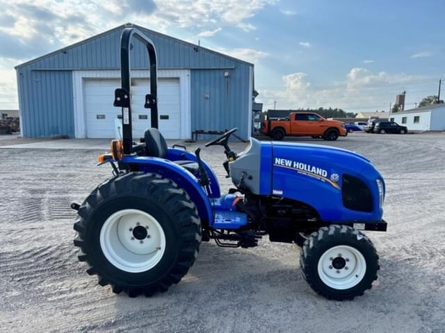 Image of New Holland Workmaster 40 equipment image 3