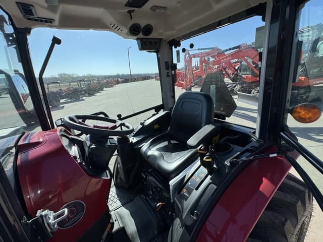 Image of Yanmar YT235C equipment image 4