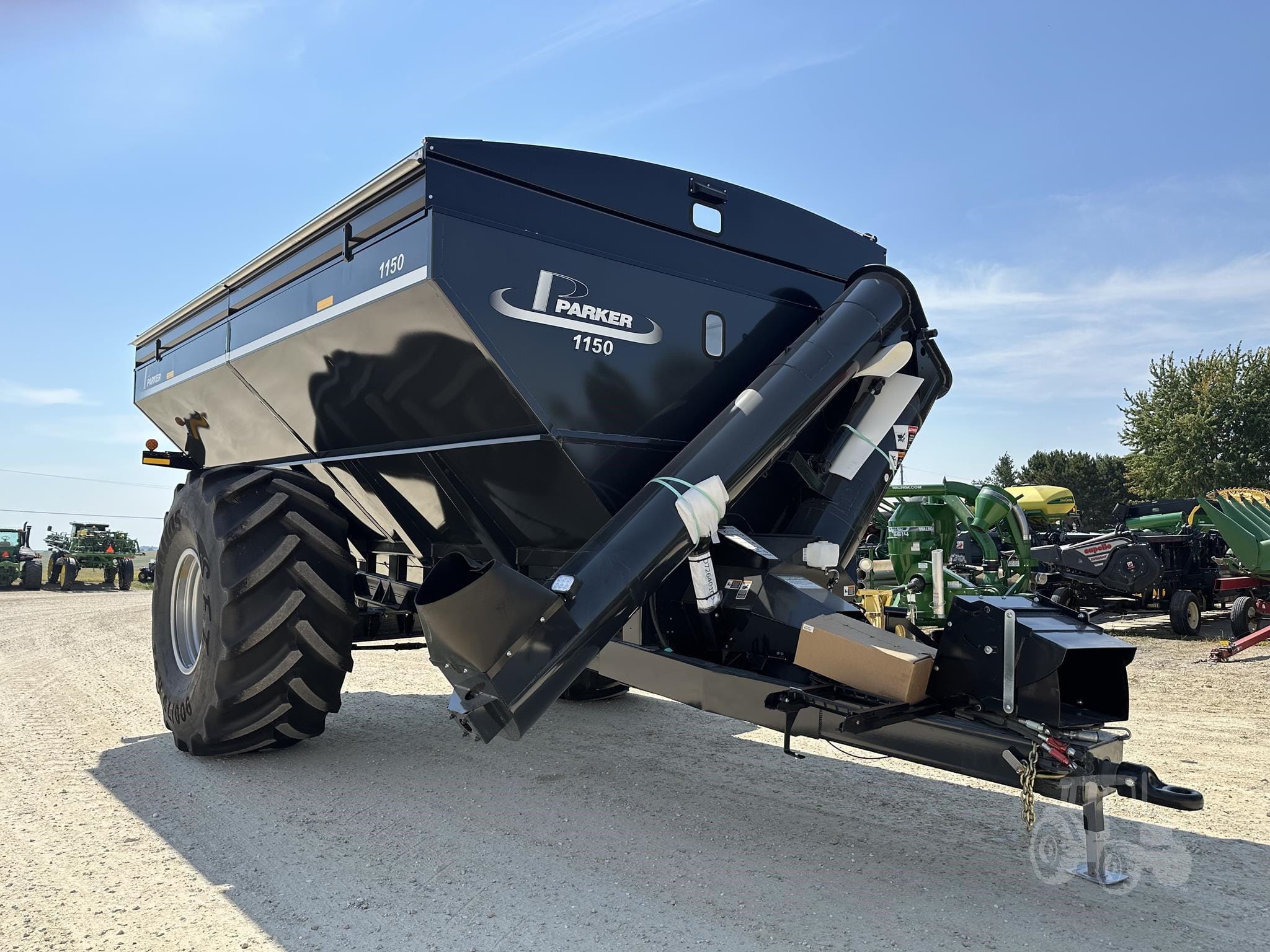 2025 Parker 1150 Equipment Image0