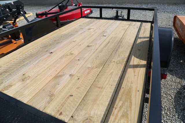 Image of Pequea TR610 equipment image 2