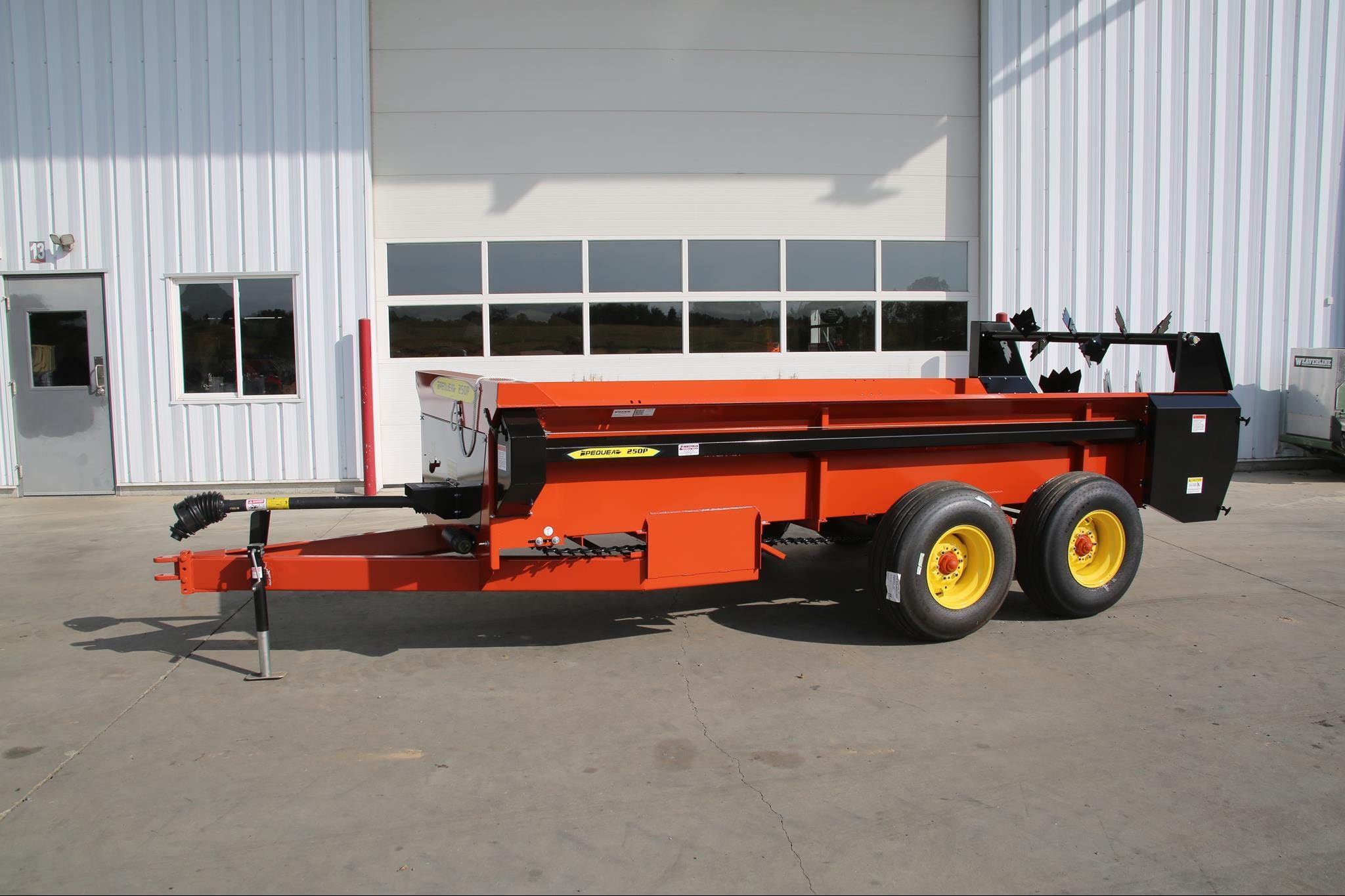 2025 Pequea 250P Equipment Image0