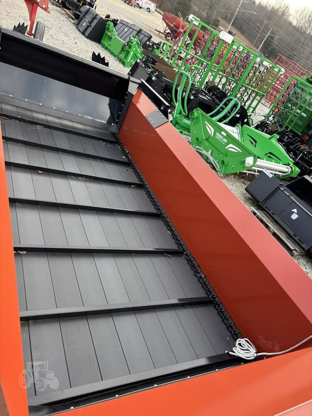 Image of Pequea 250P equipment image 2