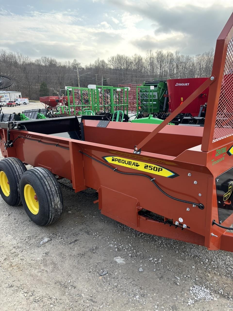 2025 Pequea 250P Equipment Image0