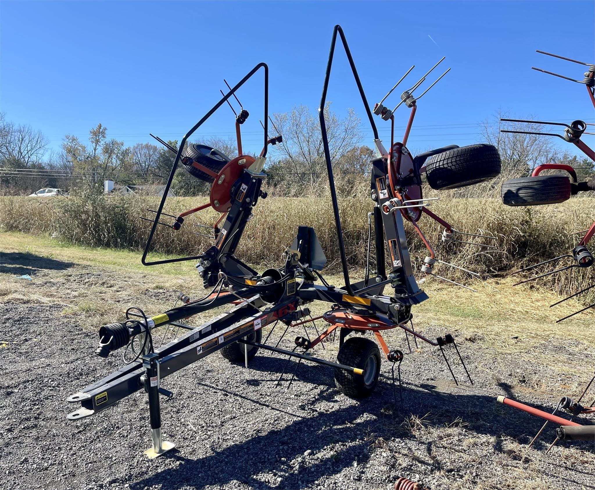 2025 Pequea 46X Equipment Image0