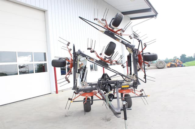 Image of Pequea 66X equipment image 4