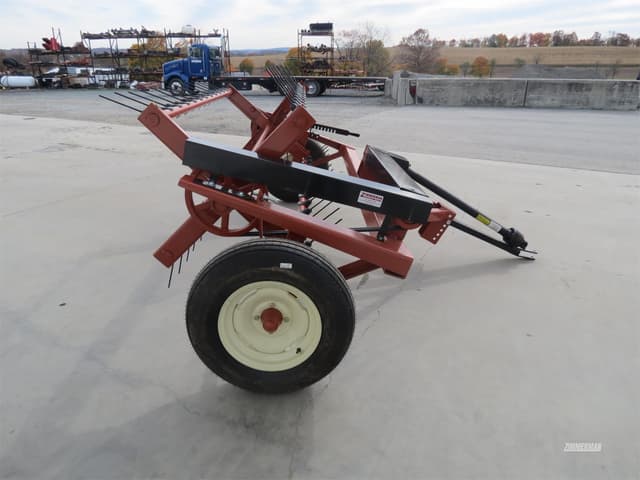 Image of Pequea 710 equipment image 3