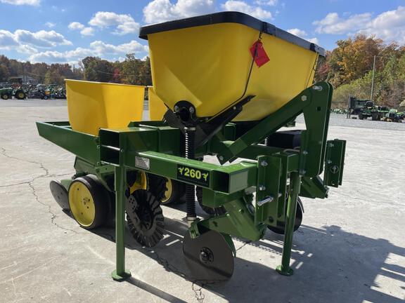 Image of Pequea 260 equipment image 3