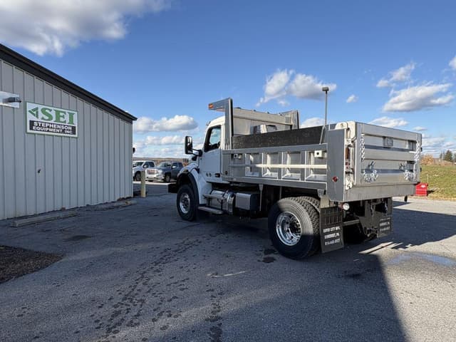 Image of Peterbilt 548 equipment image 3