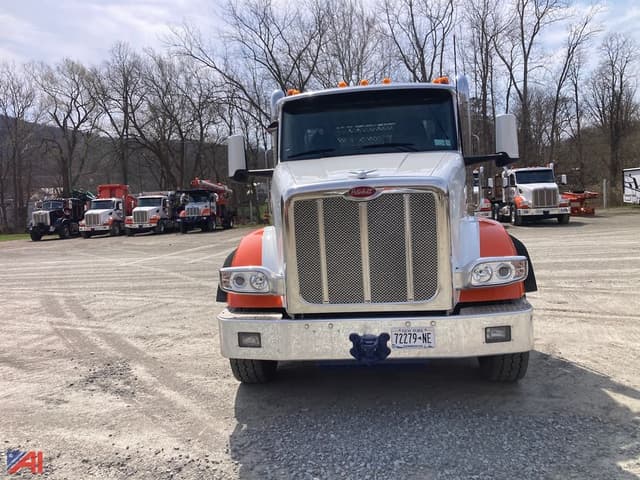 Image of Peterbilt 567 equipment image 1