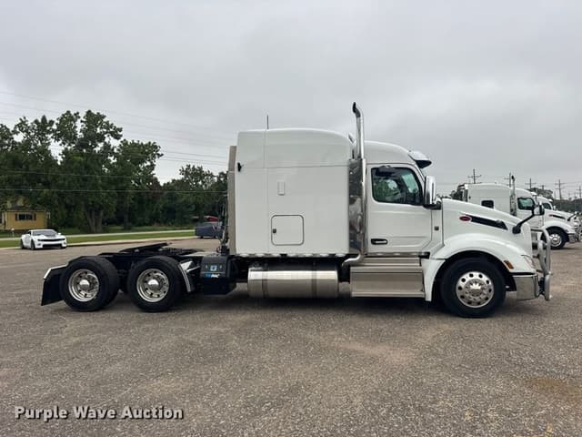 Image of Peterbilt 579 equipment image 3