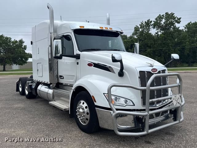 Image of Peterbilt 579 equipment image 2