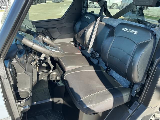 Image of Polaris Ranger Crew XP 1000 Northstar Premium equipment image 2