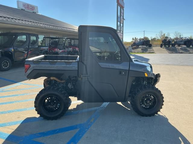 Image of Polaris Ranger Crew XP 1000 Northstar Premium equipment image 1