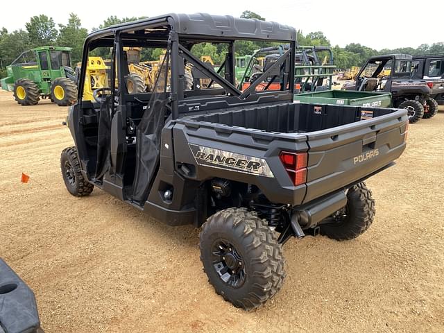 Image of Polaris Ranger XP 1000 equipment image 1