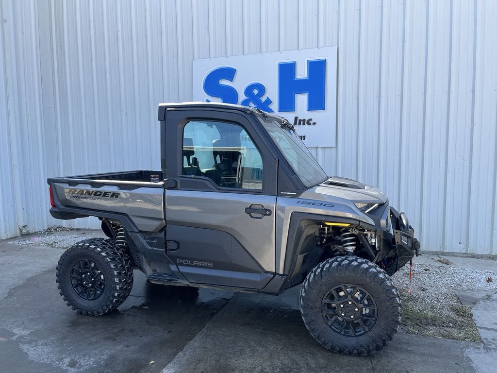 2025 Polaris Ranger XD 1500 NorthStar Ultimate Equipment Image0